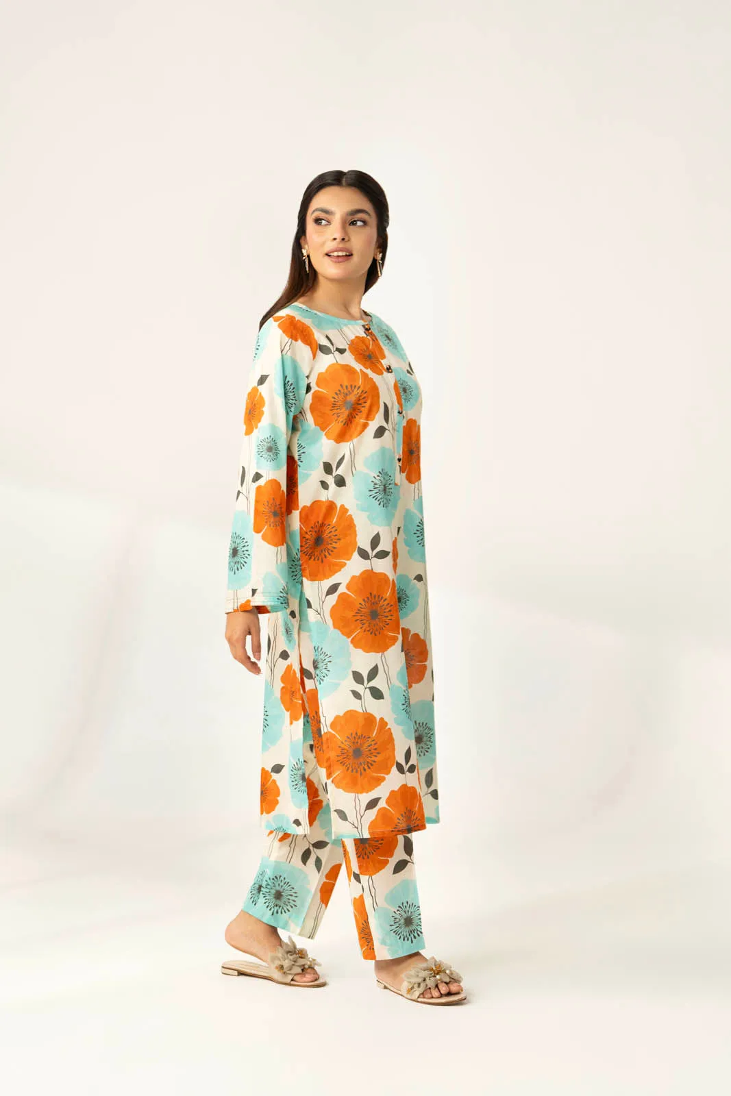 2 Piece Printed Lawn Printed Suit (PD1333)