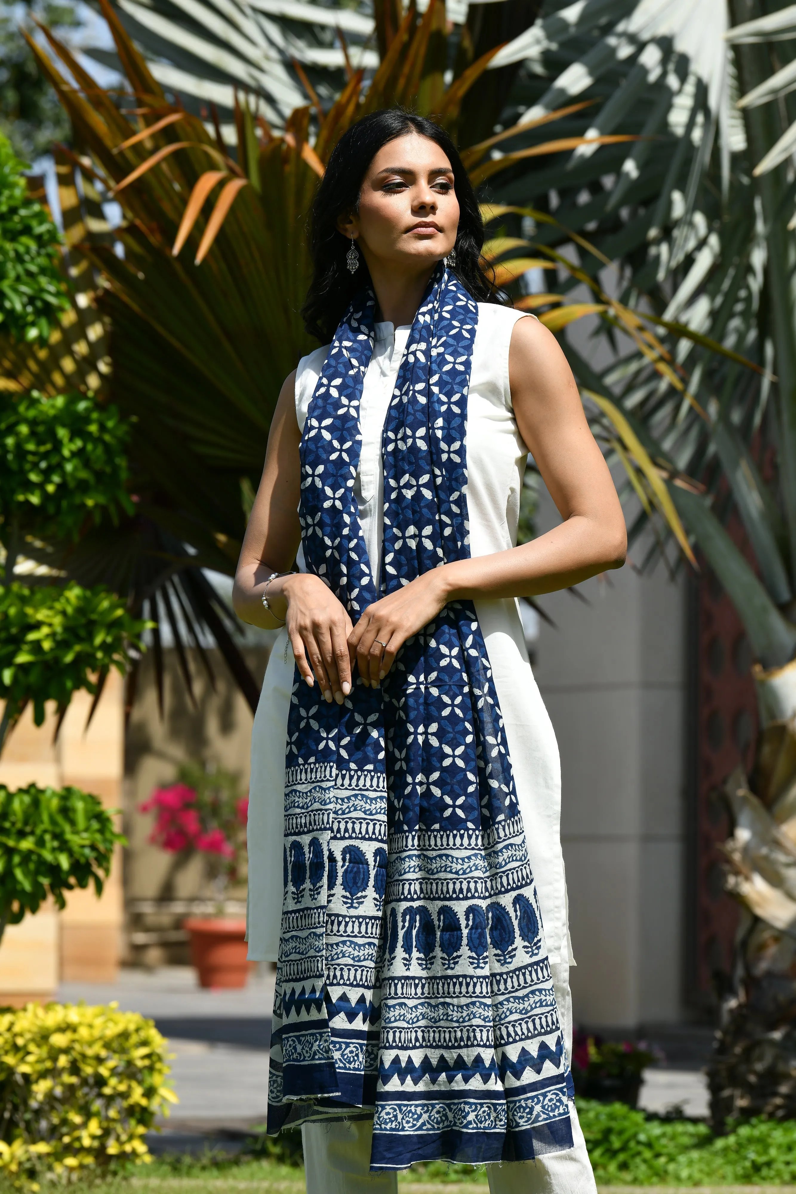 AAHELI BAHIRA INDIGO BLOCK PRINTED DUPATTA
