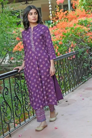 AAHELI PURPLE PRINTED HANDWORK KURTA WITH PANT SET
