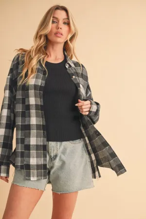 Aemi   Co Frayed Hem Plaid Button Up Flannel Shirt