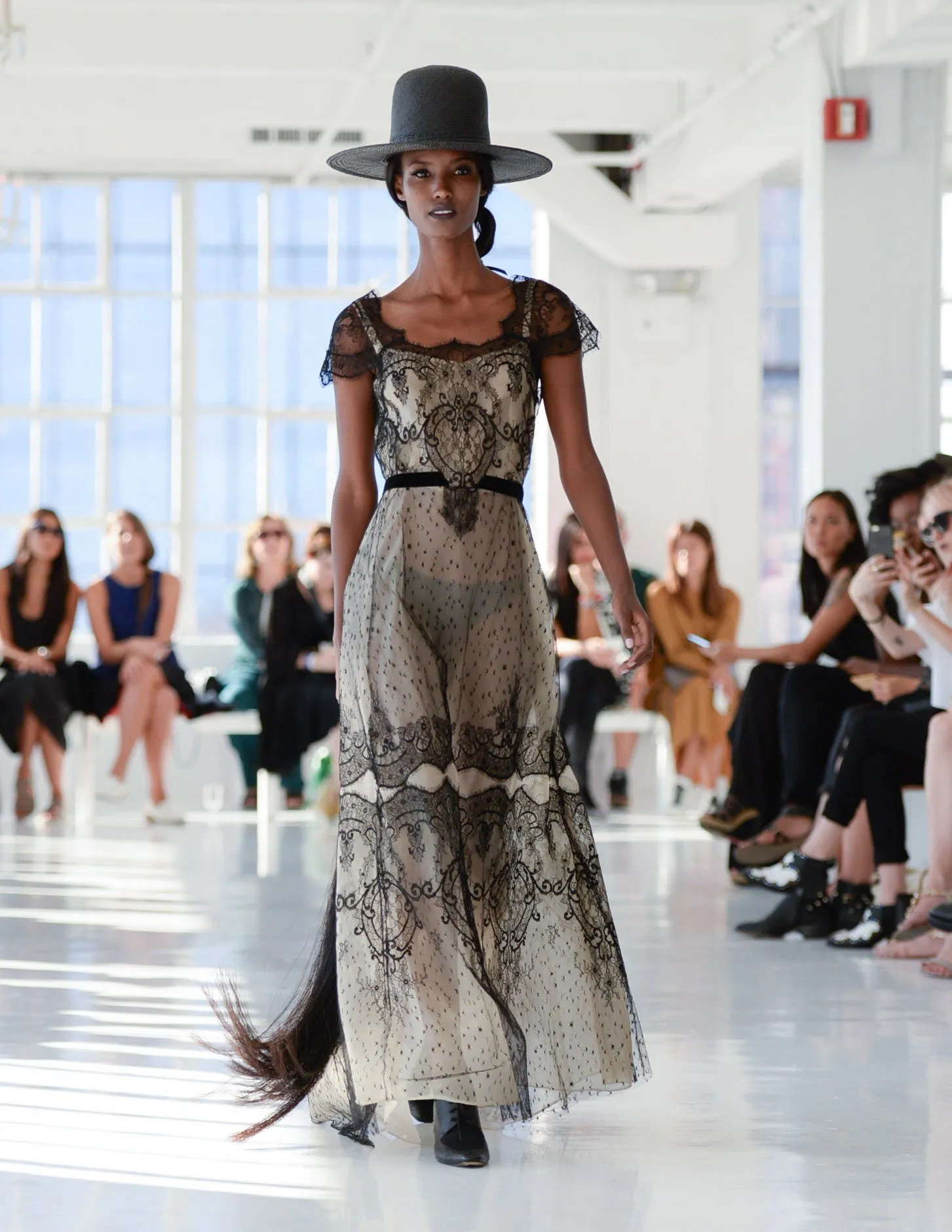 'Afternoon Delight' Lace Dress