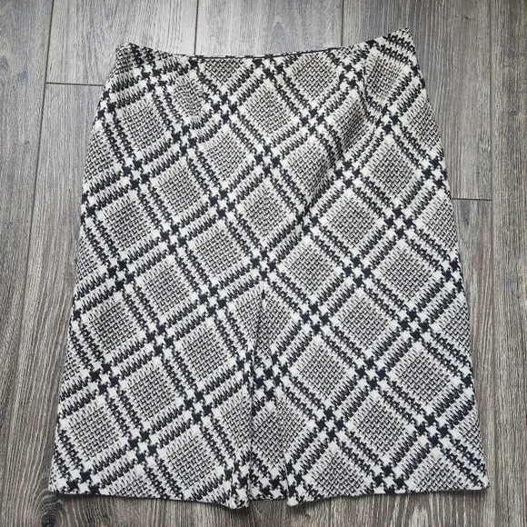 Ann Taylor Loft Wool Blend Printed Skirt 6