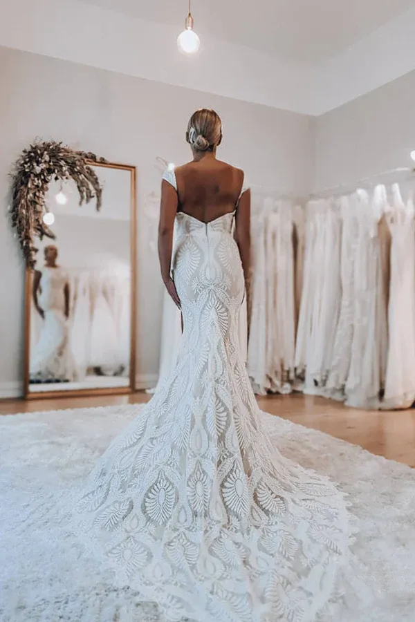 Anneprom Boho Lace Sheath Sweep Train Sheath Beach Wedding Dresses APW0403