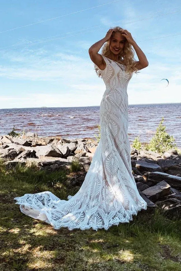 Anneprom Boho Lace Sheath Sweep Train Sheath Beach Wedding Dresses APW0403