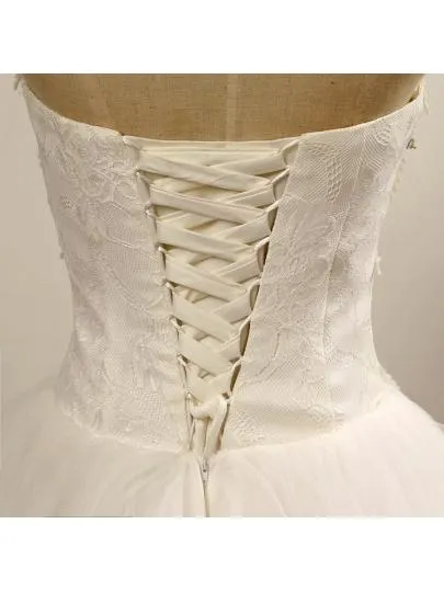 Anneprom Halter Neck Lace-Up Ball Gown Floor-Length Beaded Lace Wedding Dress APW0143
