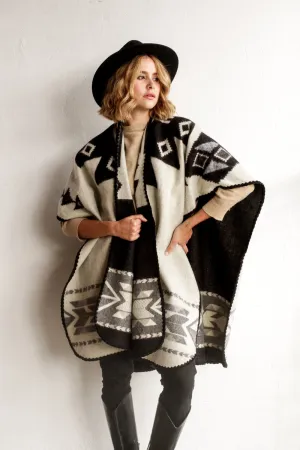 Aras Poncho in Black and White