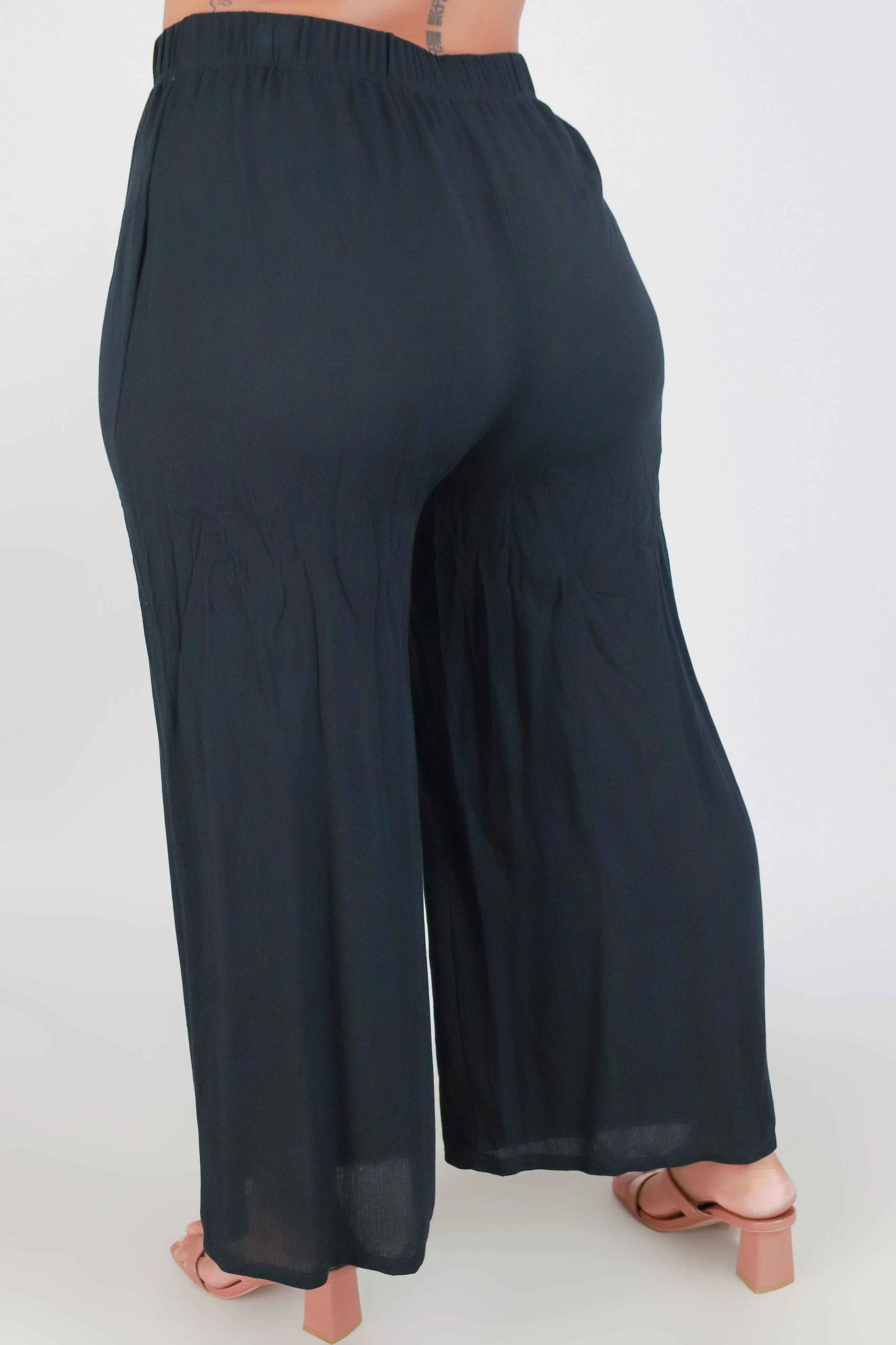 AWAPUHI CAPRI PANTS