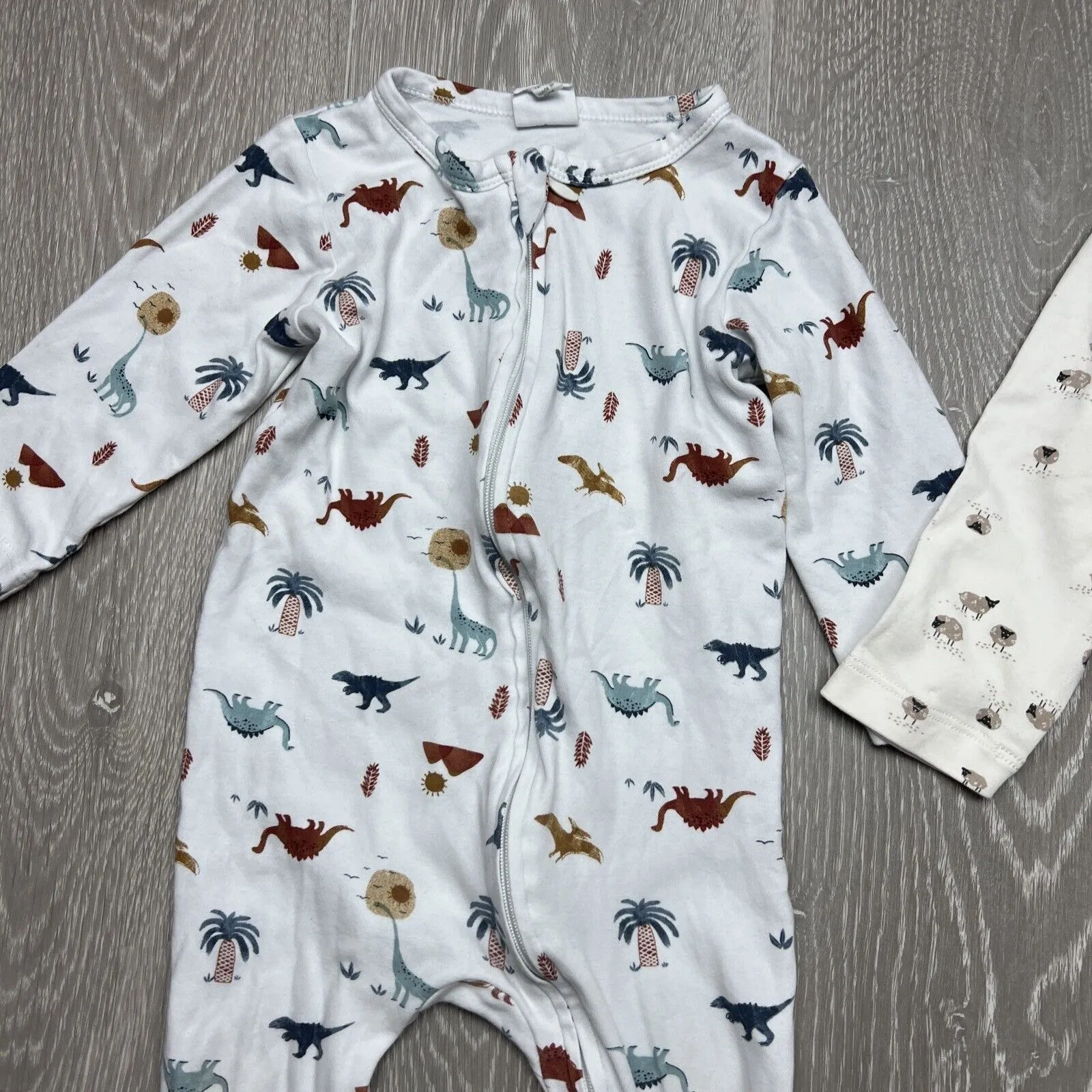 Bebe White Label Kids Full Zip One Piece Playsuits Size 12 - 18 Months