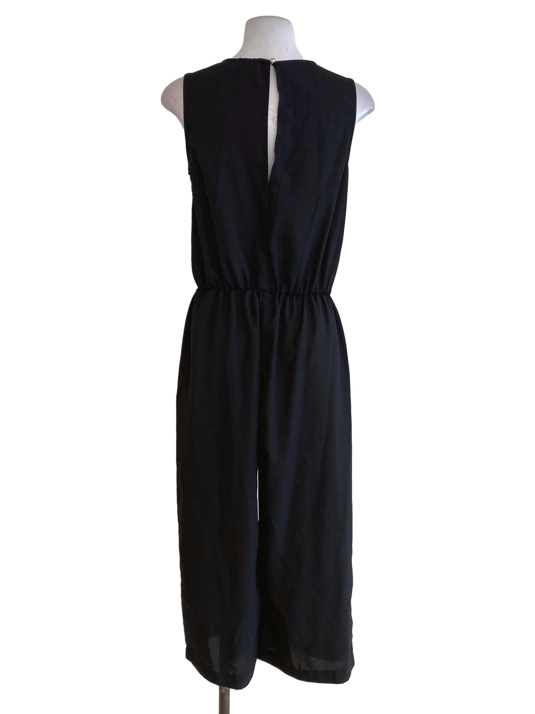 Black Round Neck Jumpsuits