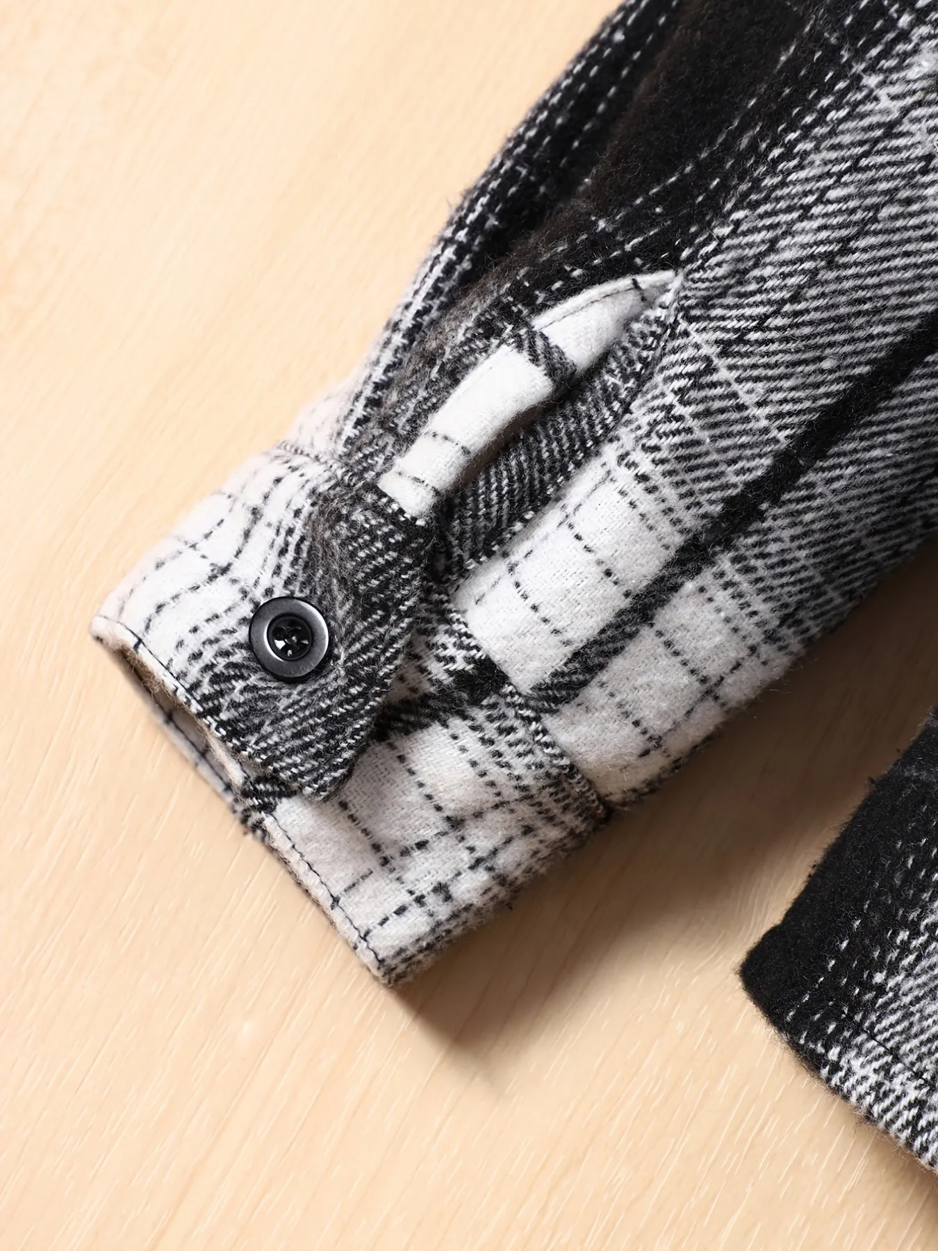 Boys' Long Sleeve Hooded Flannel Shirt