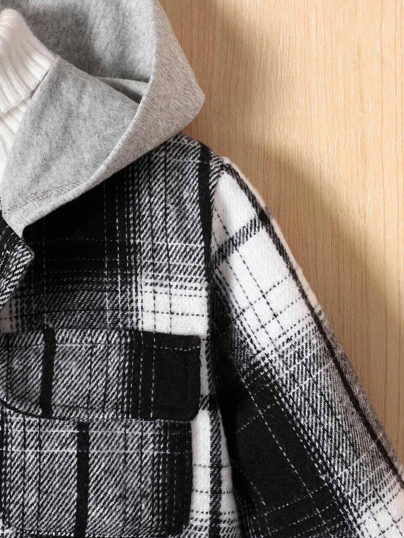 Boys' Long Sleeve Hooded Flannel Shirt