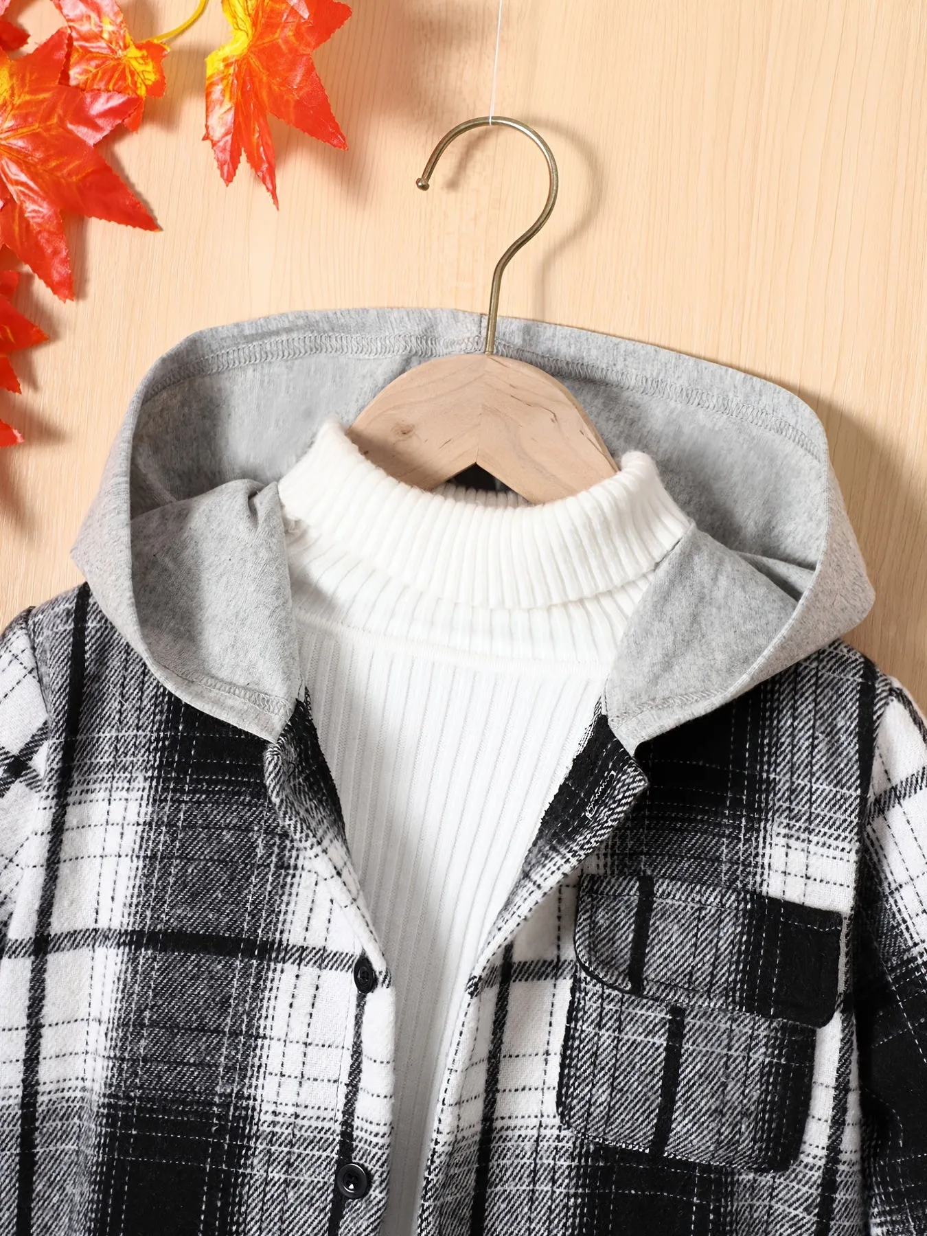 Boys' Long Sleeve Hooded Flannel Shirt
