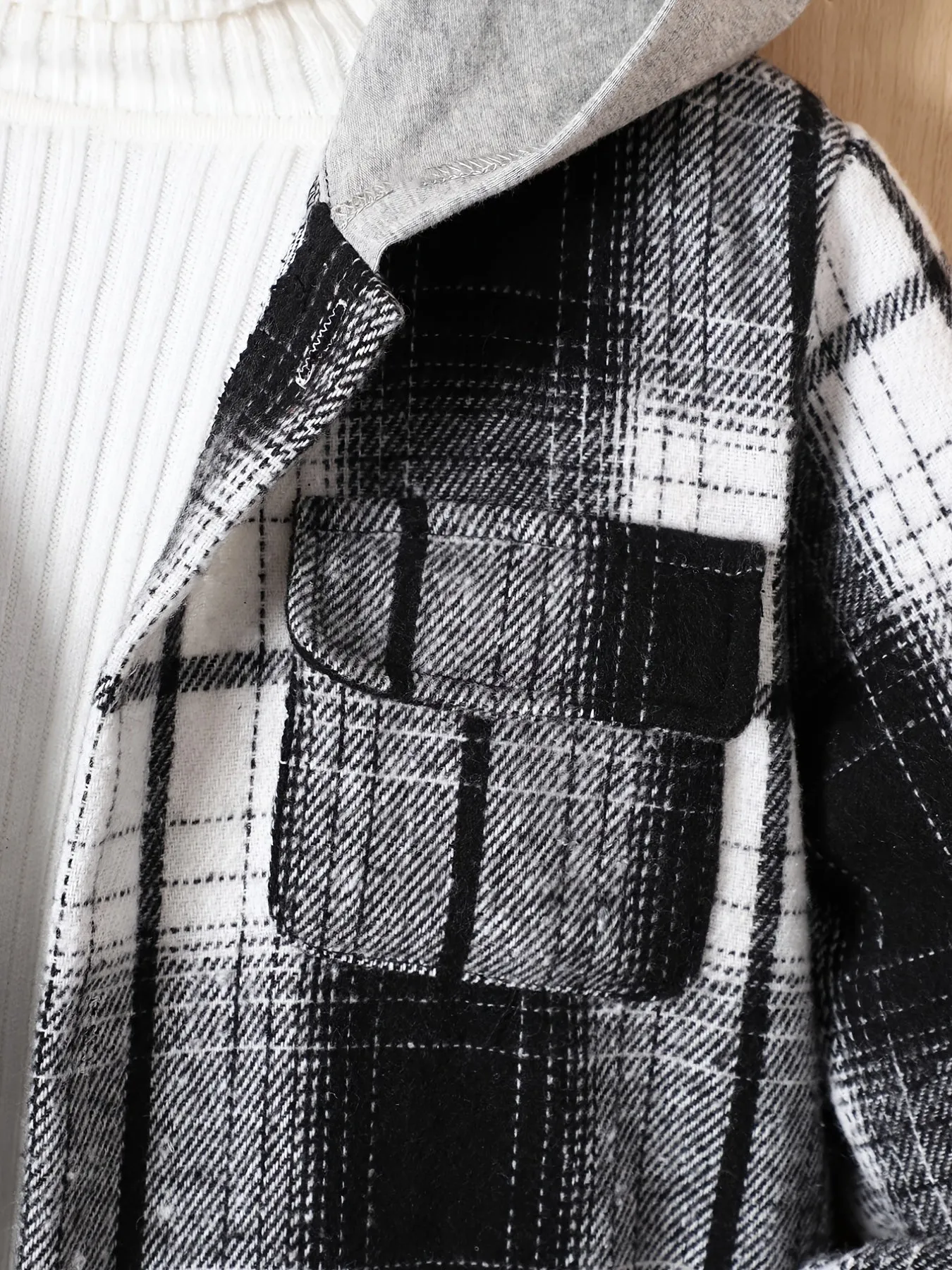 Boys' Long Sleeve Hooded Flannel Shirt
