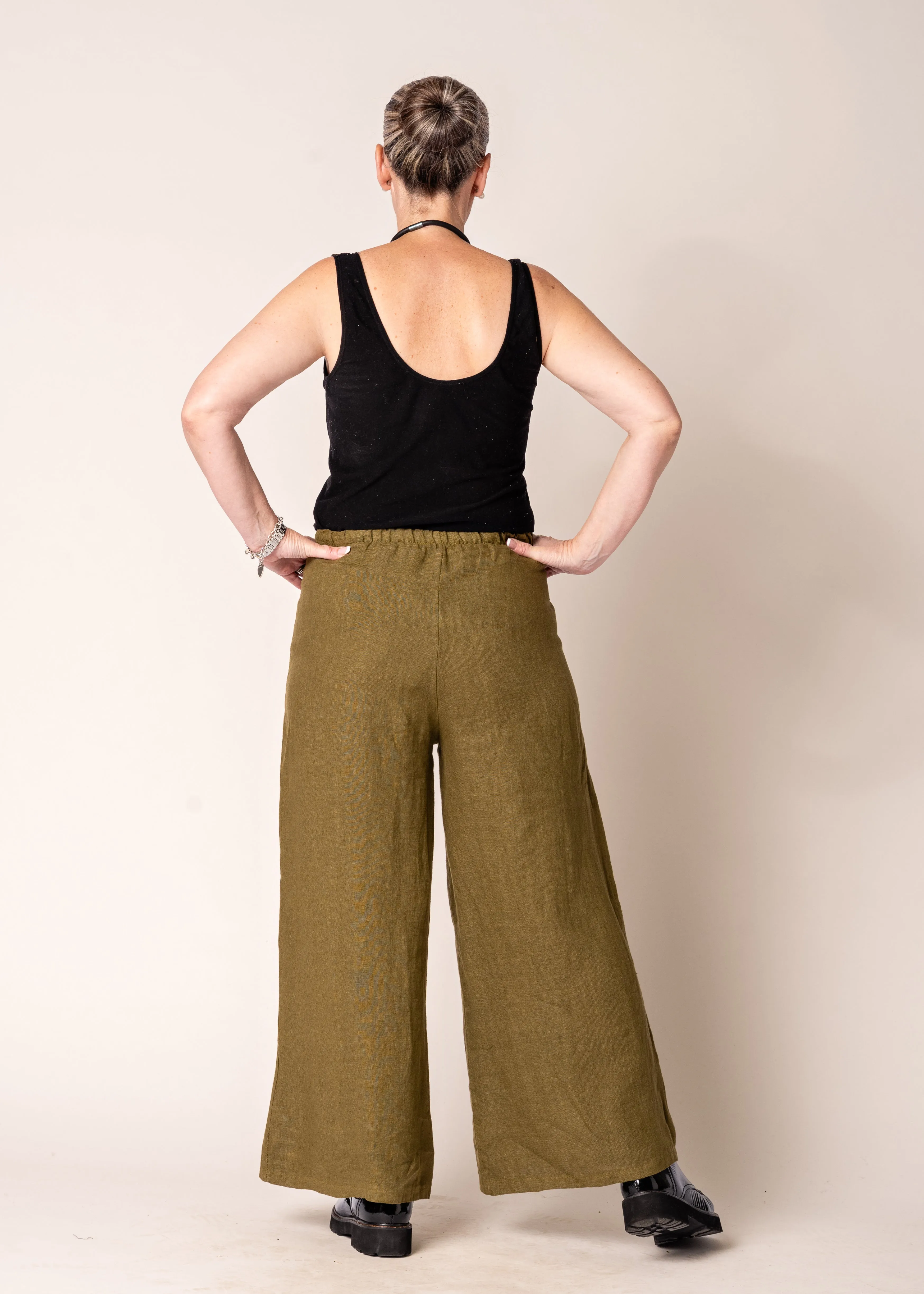 Clair Linen Pants in Green Olive