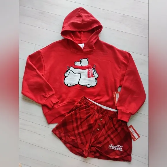 Coca Cola NEW Polar Bear Fleece Hoodie &amp; Flannel Shorts