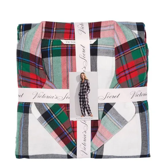 COPY - VICTORIA'S SECRET Flannel Long Pajama Set, Size S Regular, Shimmery Green
