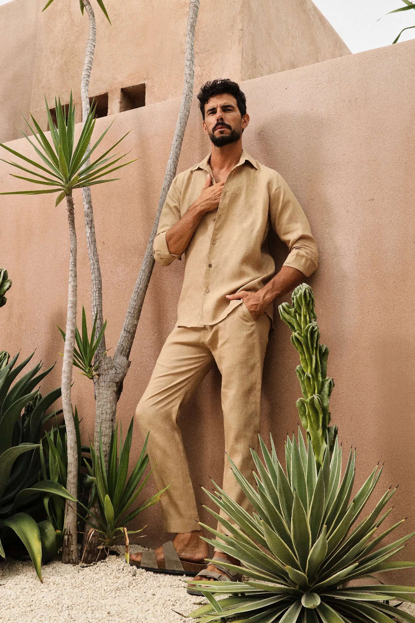 Corsica Shirt - Man & Corsica Pants - Man (Sand)