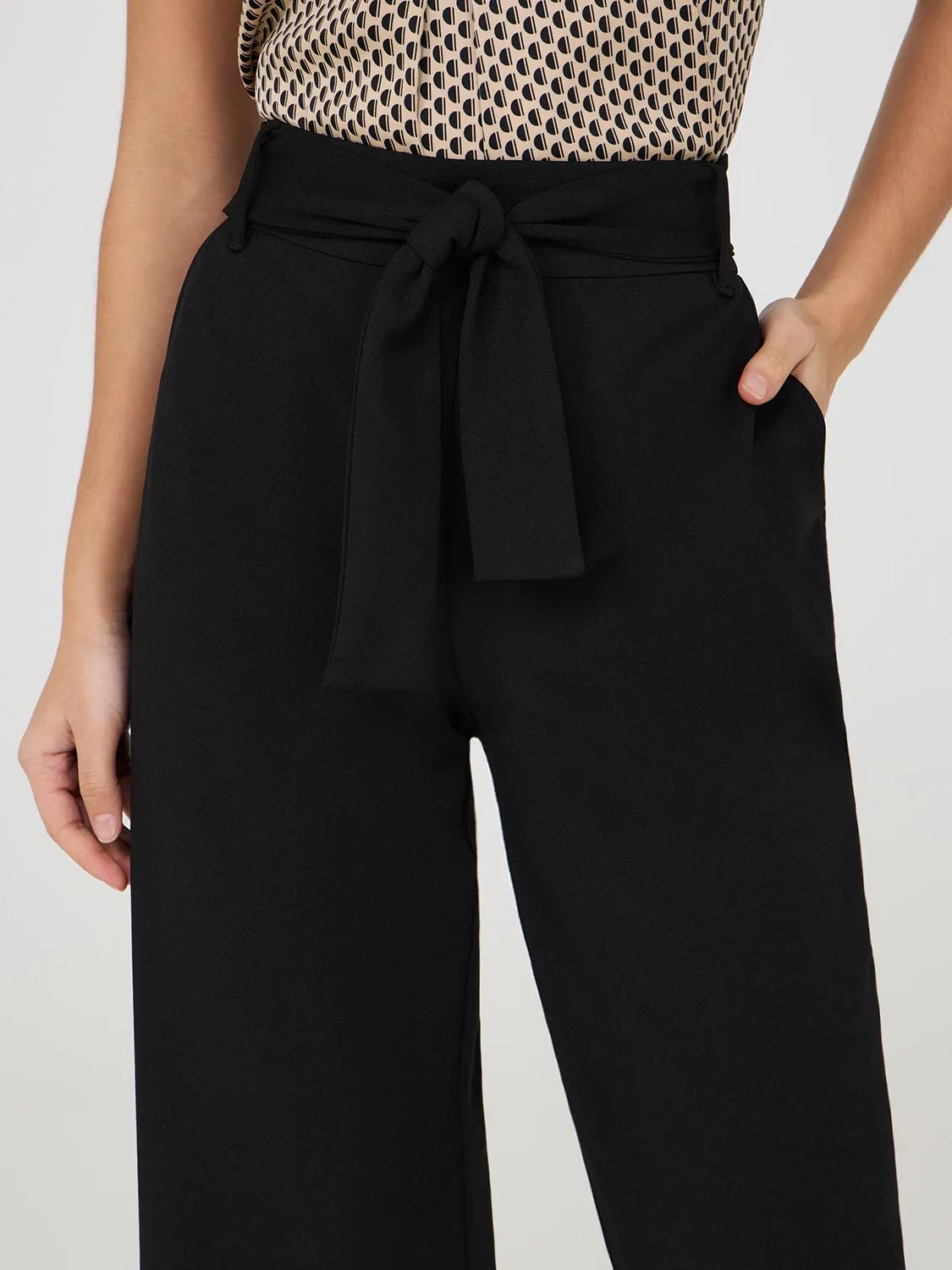 Crepe Gaucho Pants With Sash