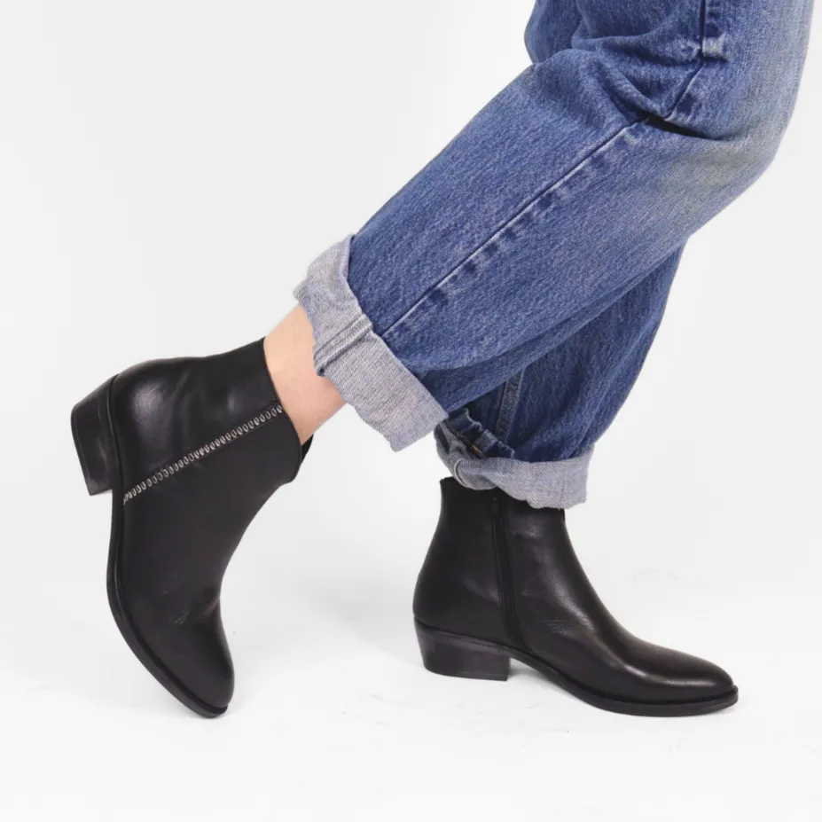 Delman Black Leather