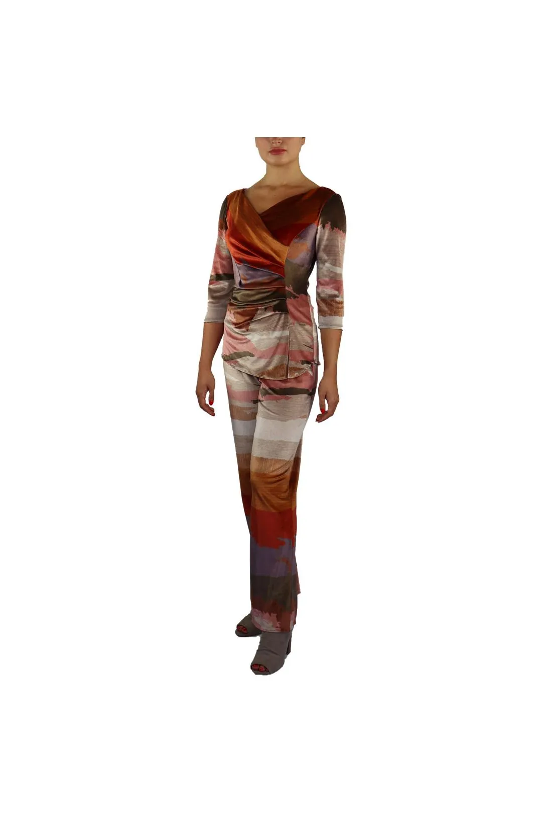DESIRE' Crossover with Ruched Side 3/4 Sleeves Printed Velvet Top