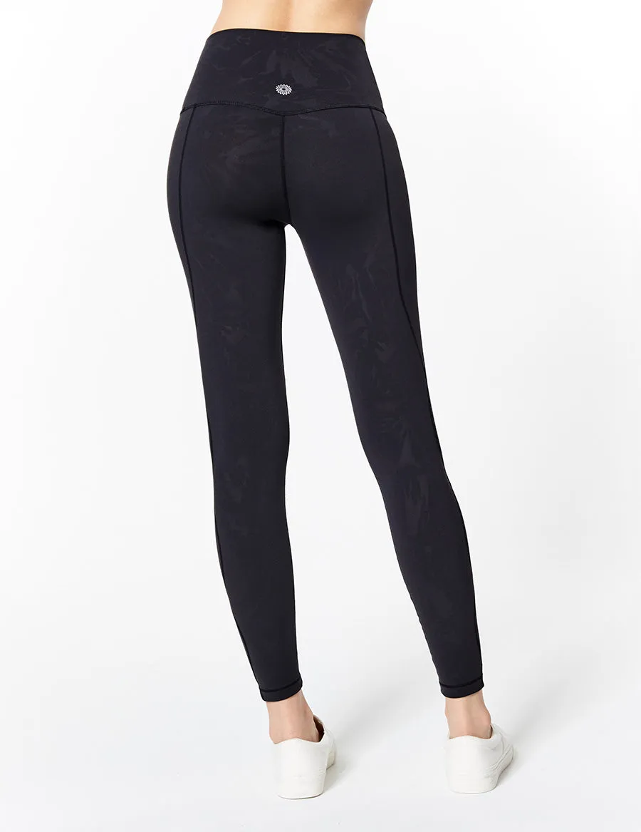 easyoga LA-VEDA Ethereal Wavy Core  Tight1 - F22 Black leaves Calender
