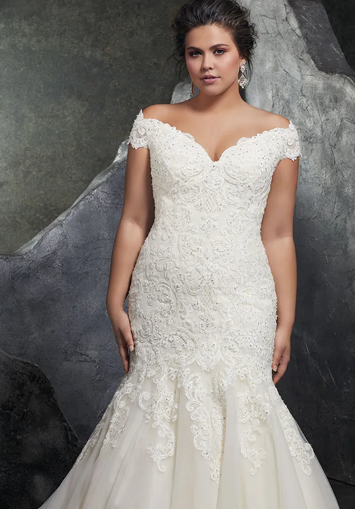 Elegant 2018 Plus Size Mermaid Lace Wedding Dresses with Cap Sleeves