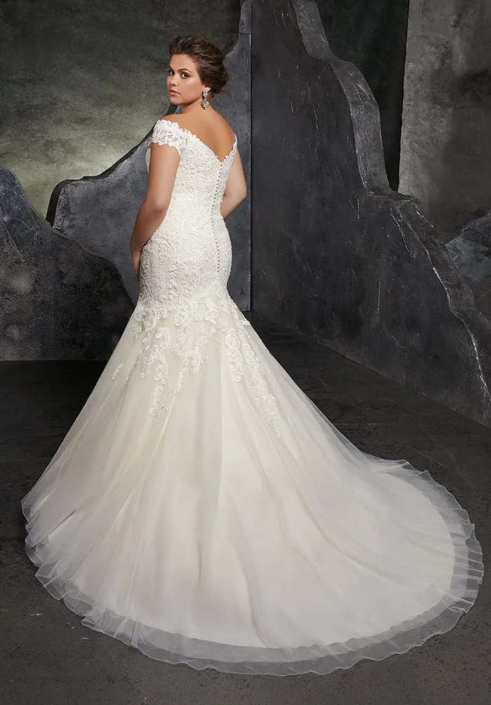 Elegant 2018 Plus Size Mermaid Lace Wedding Dresses with Cap Sleeves