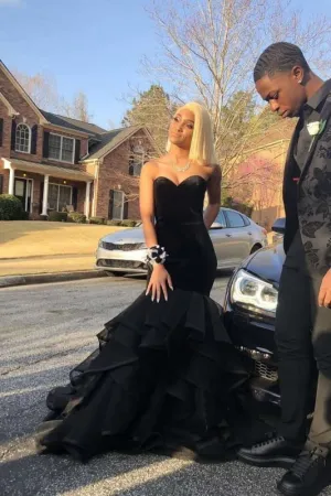 Elegant Black Sleeveless Sweetheart Mermaid Prom Dresses