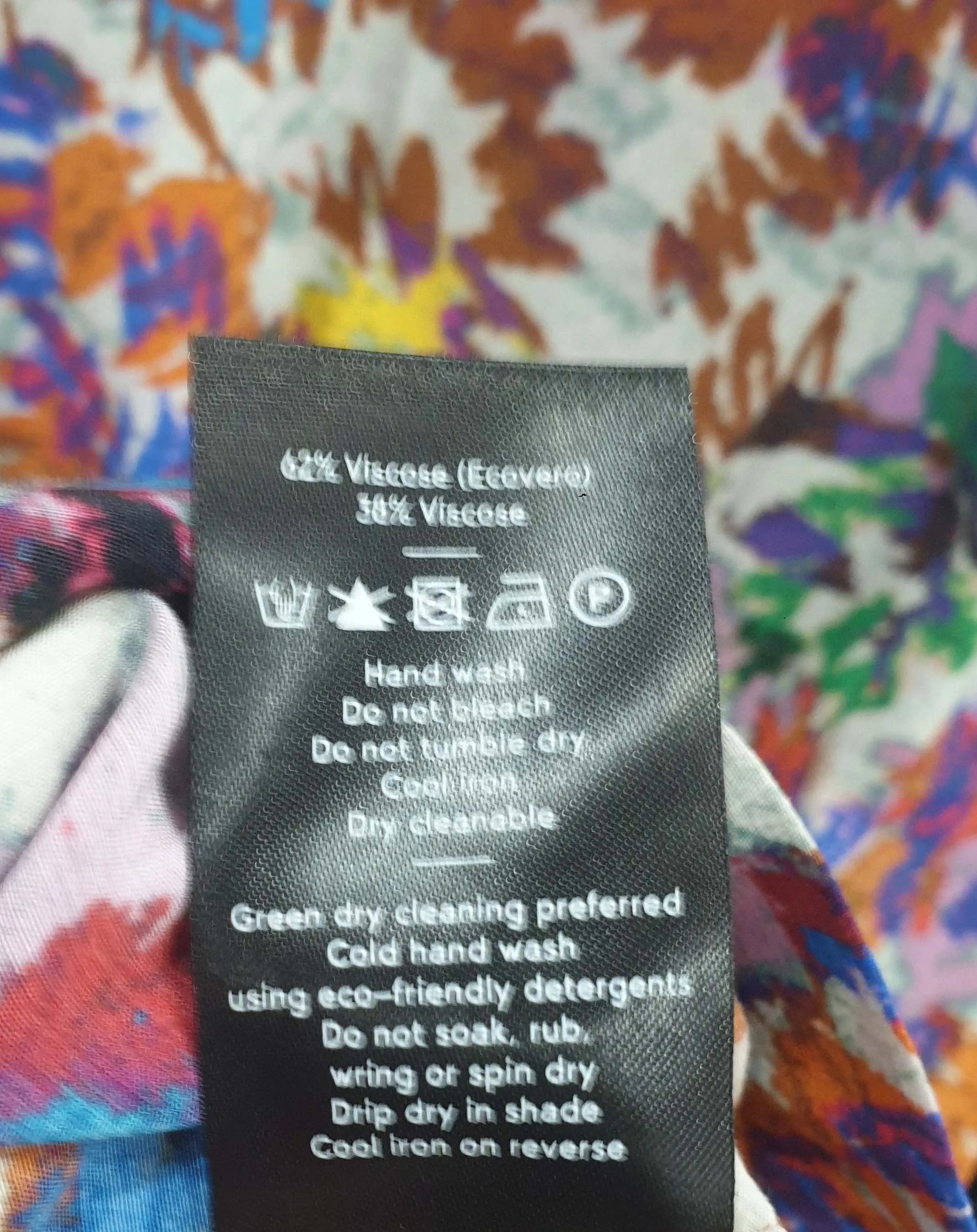 Elk purple-based unique print dress size 18