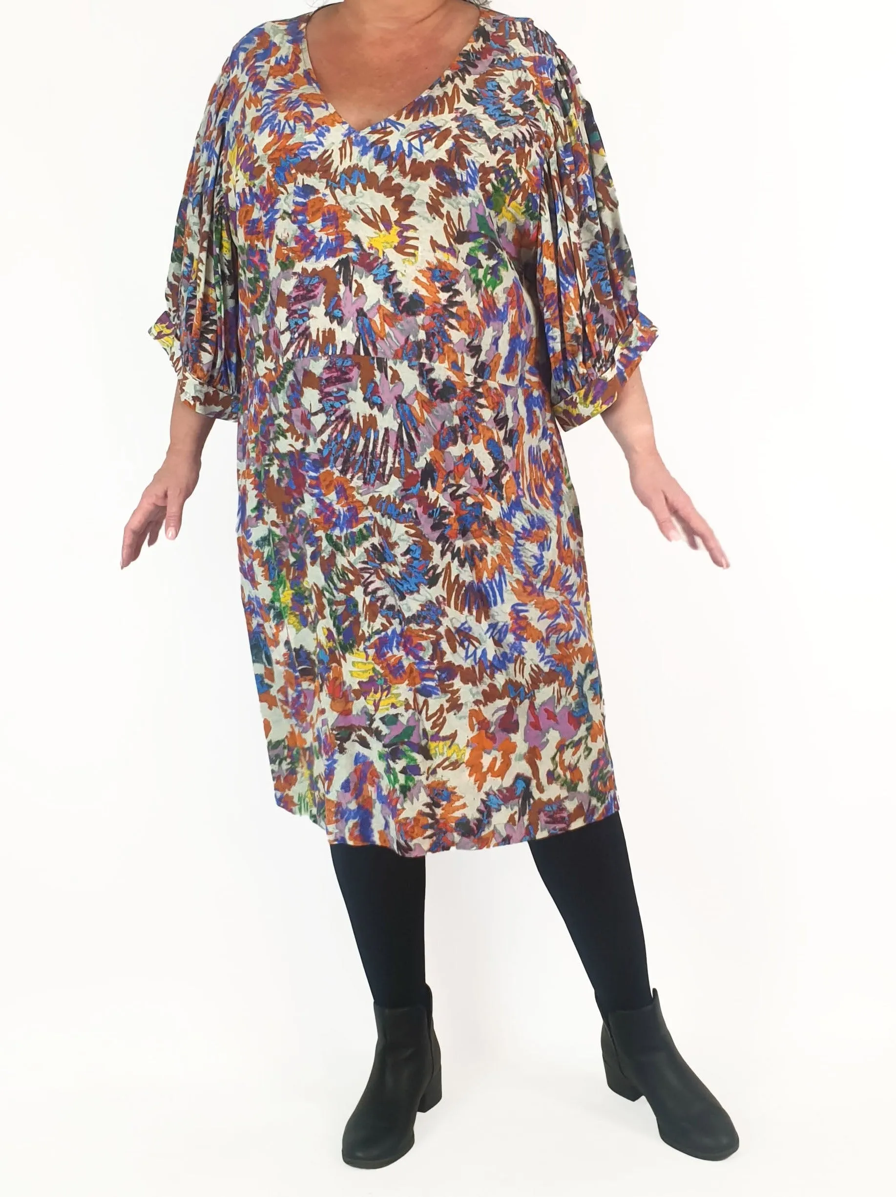 Elk purple-based unique print dress size 18