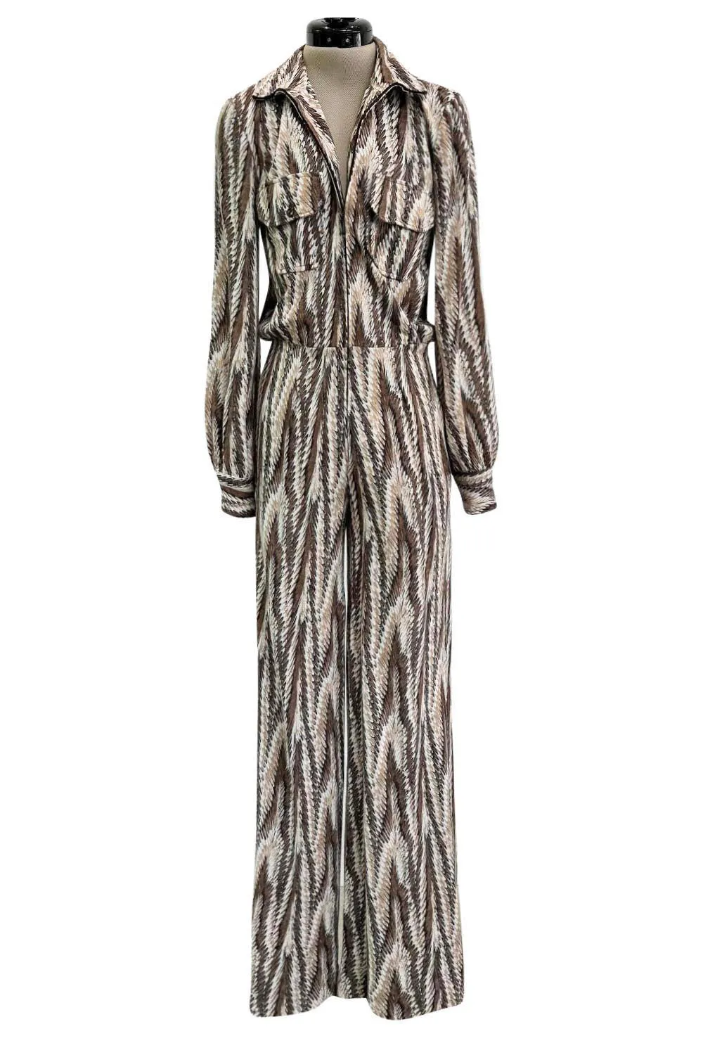 Fabulous Fall 1975 Diane Von Furstenberg Soft T-Shirt Feel Jersey Printed Jumpsuit