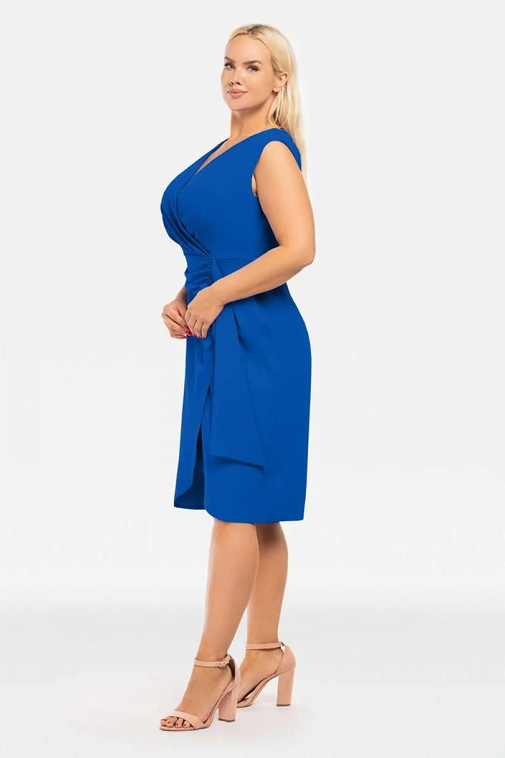 Florence Elegant Pleated Midi Dress – Timeless Sophistication with a Chic Back Cutout