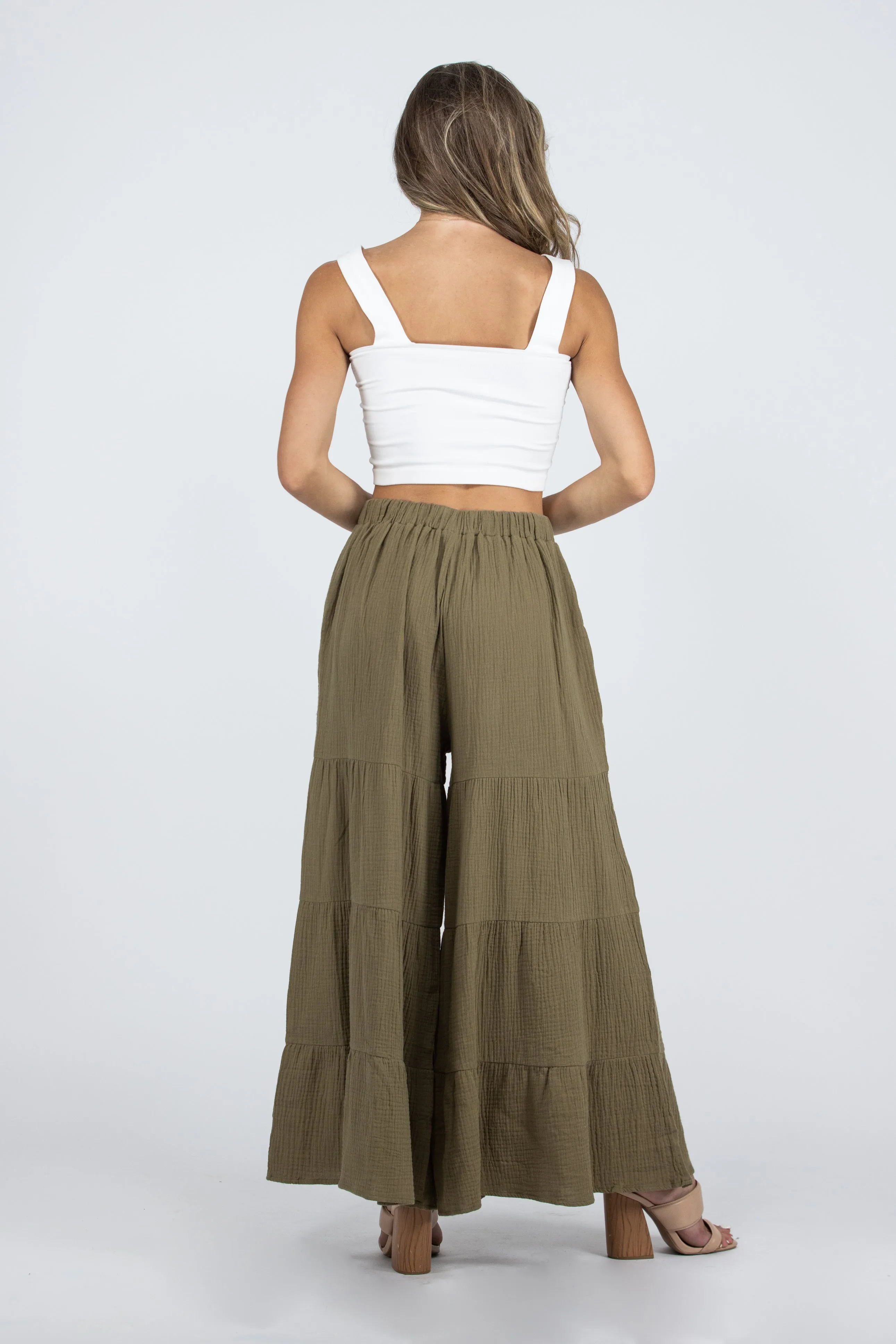 Free Fallin Women's Ruffle Gaucho Pants
