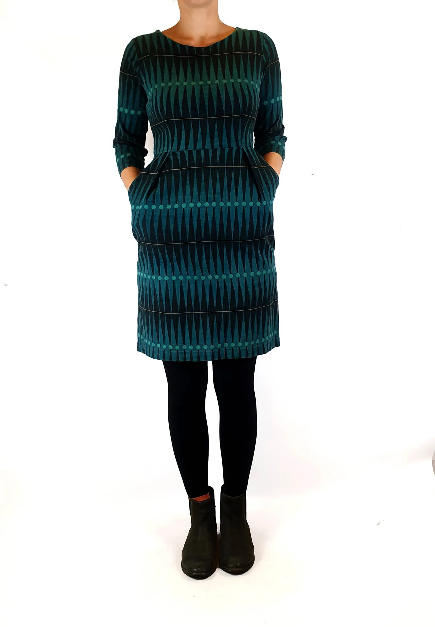 Frock Me Out green and black cotton half sleeve dress size 8
