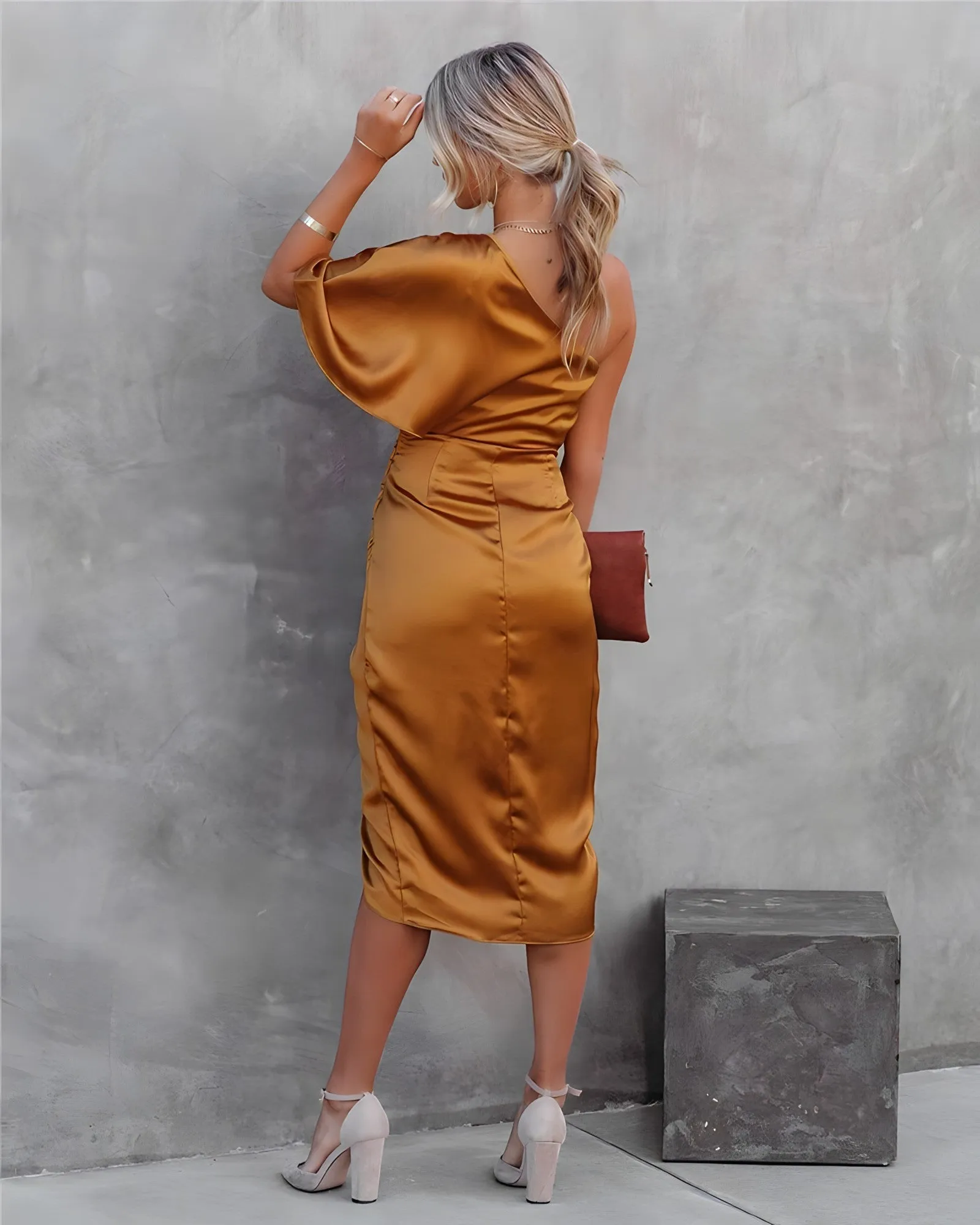 Gilda® | Elegant Silk Dress