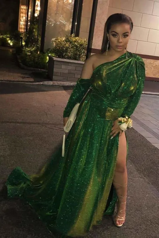 Green Asymmetrical Side Slit Long Sleeves Prom Dresses