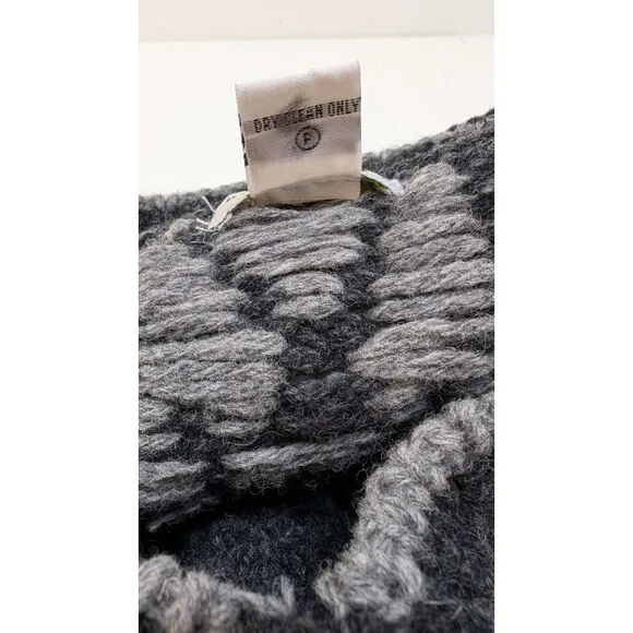 ⭐️Host 🥳 Pick❤️ Kate Spade Wool Poncho Cape Sweater, size S