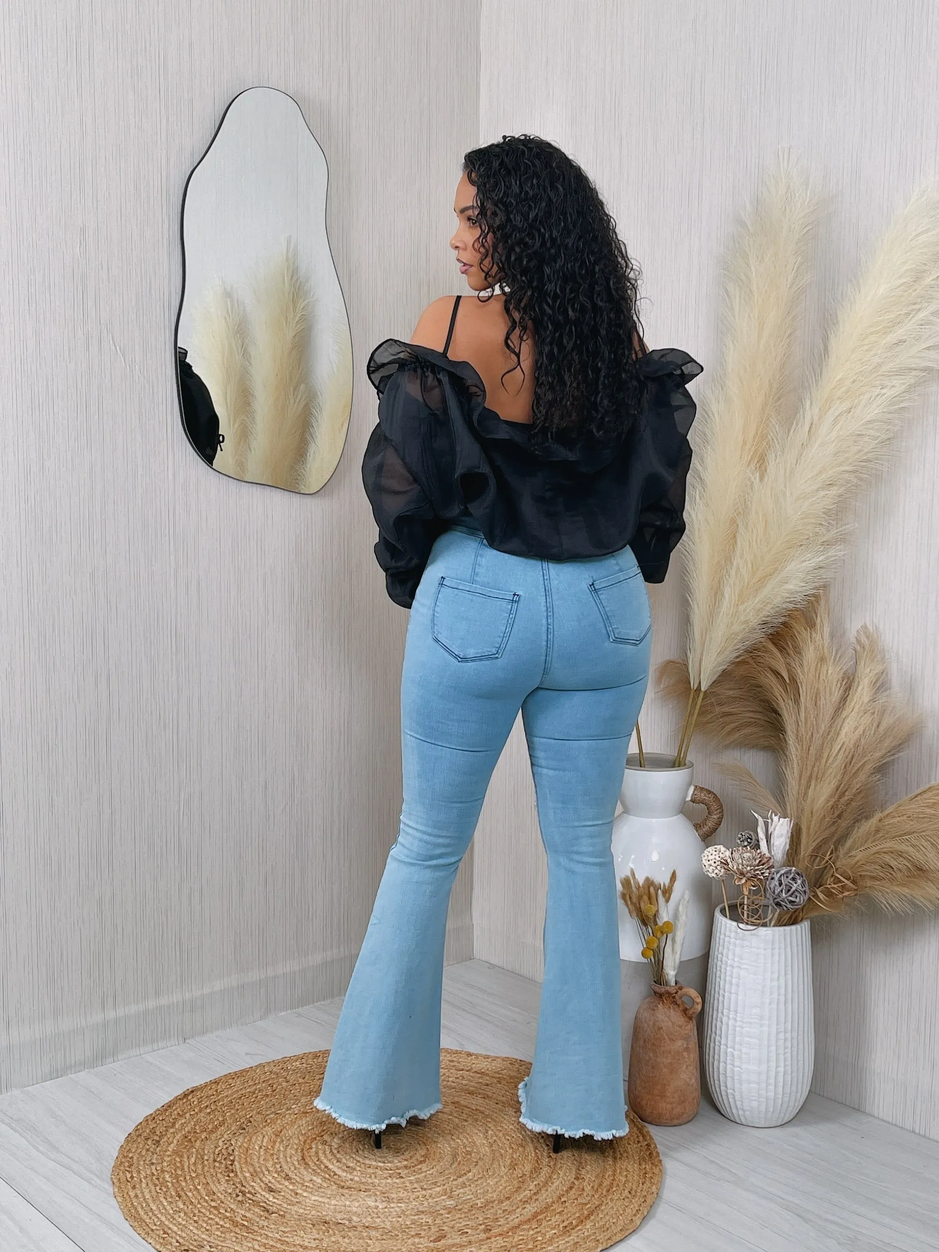 HT2143P - TUBE BANDEAU & OFF SHOULDER RUFFLE CROP BLOUSE SET