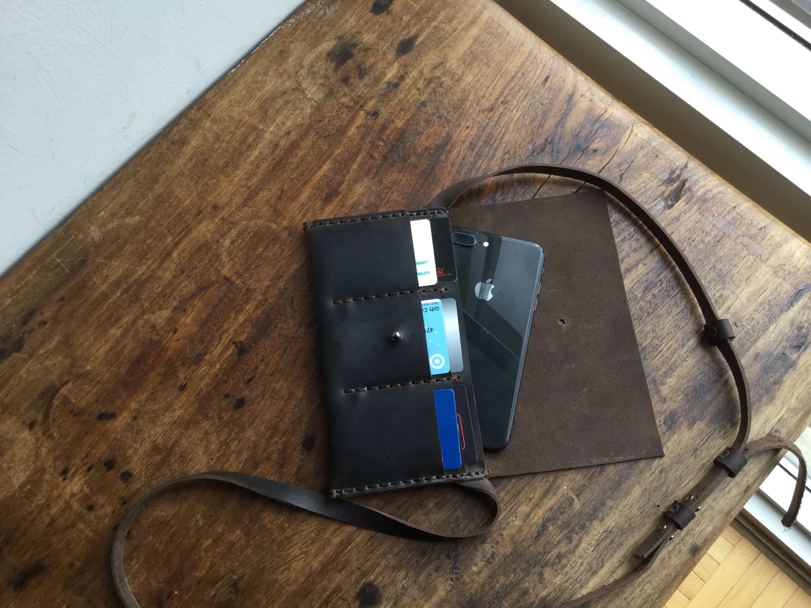iPhone Xs Wallet / Leather iPhone Bag / Mini Crossbody Phone Case