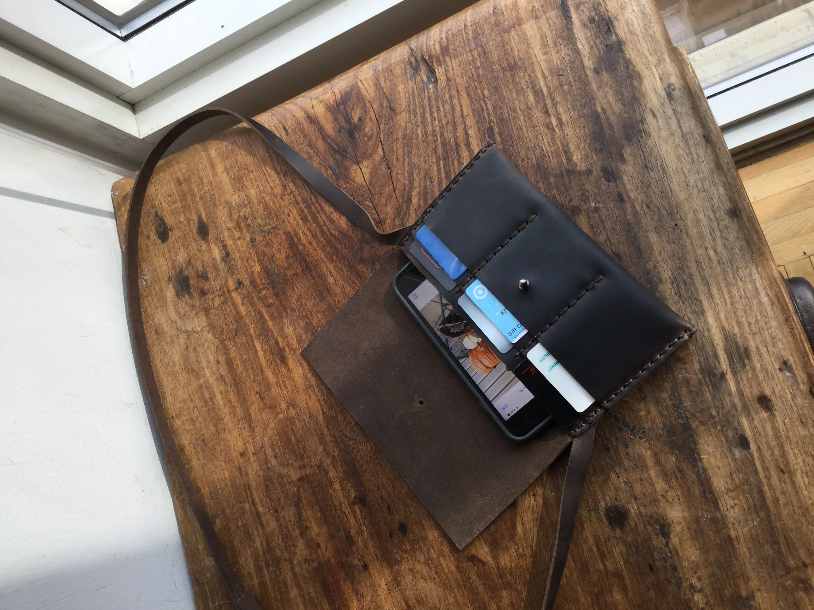 iPhone Xs Wallet / Leather iPhone Bag / Mini Crossbody Phone Case