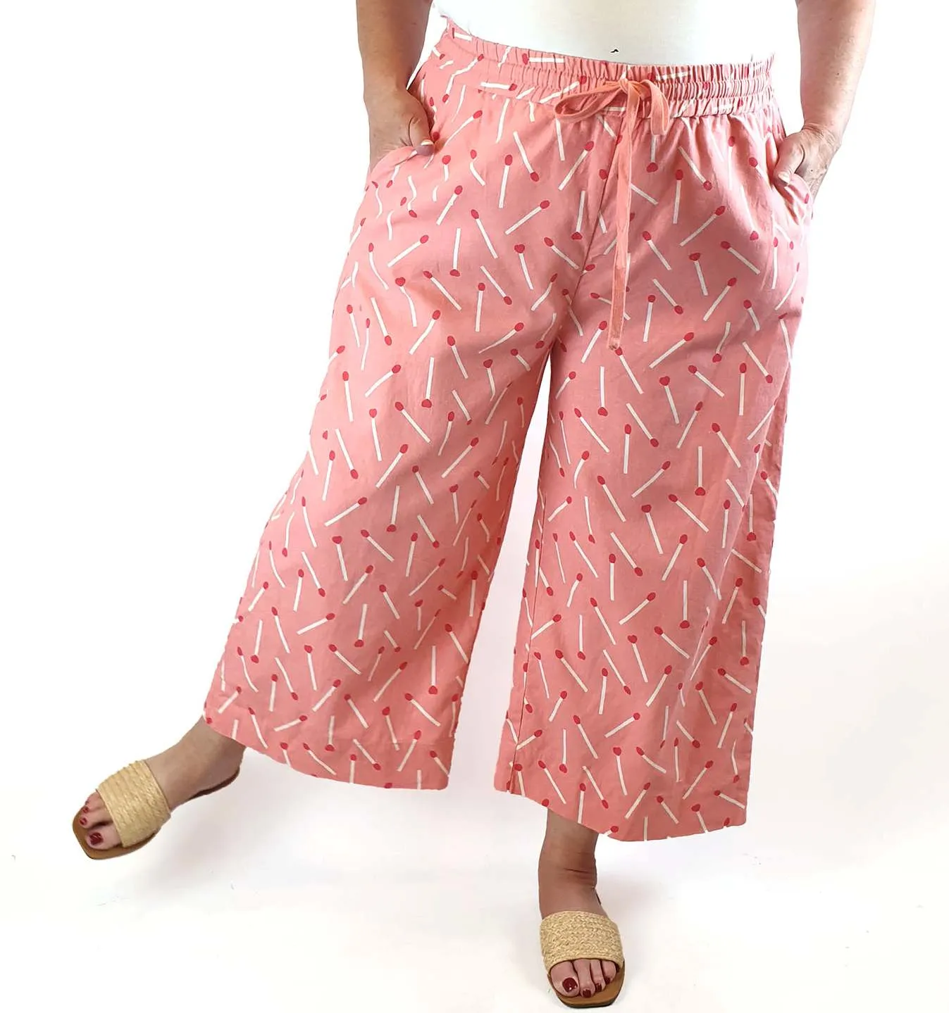 Jericho Road pink matchstick print pants size 18