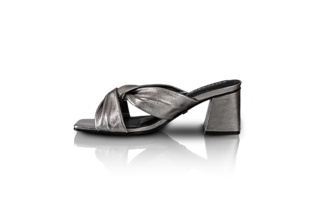 Knot Ice Sandal