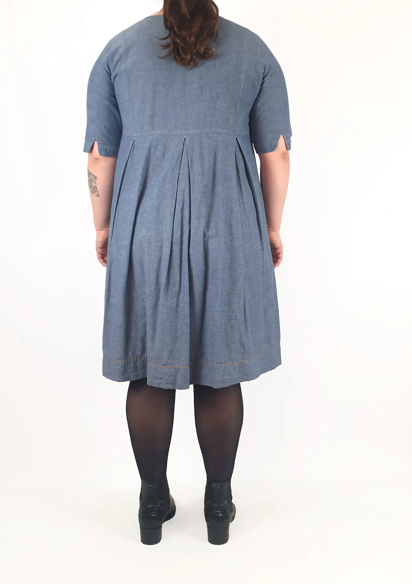 Lazybones denim look dress with embroidery detail size XL
