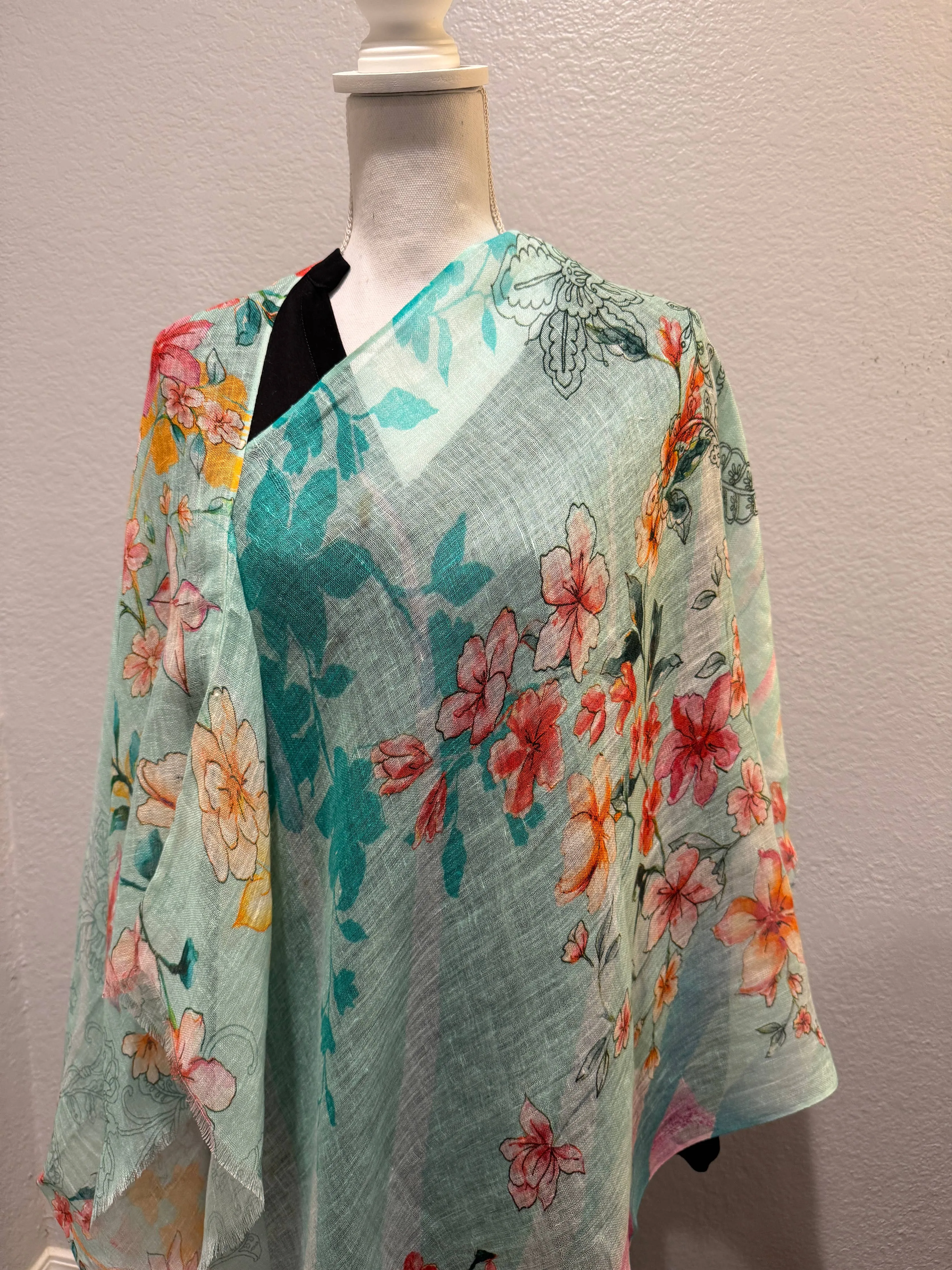 Linen Poncho - Soft Colours
