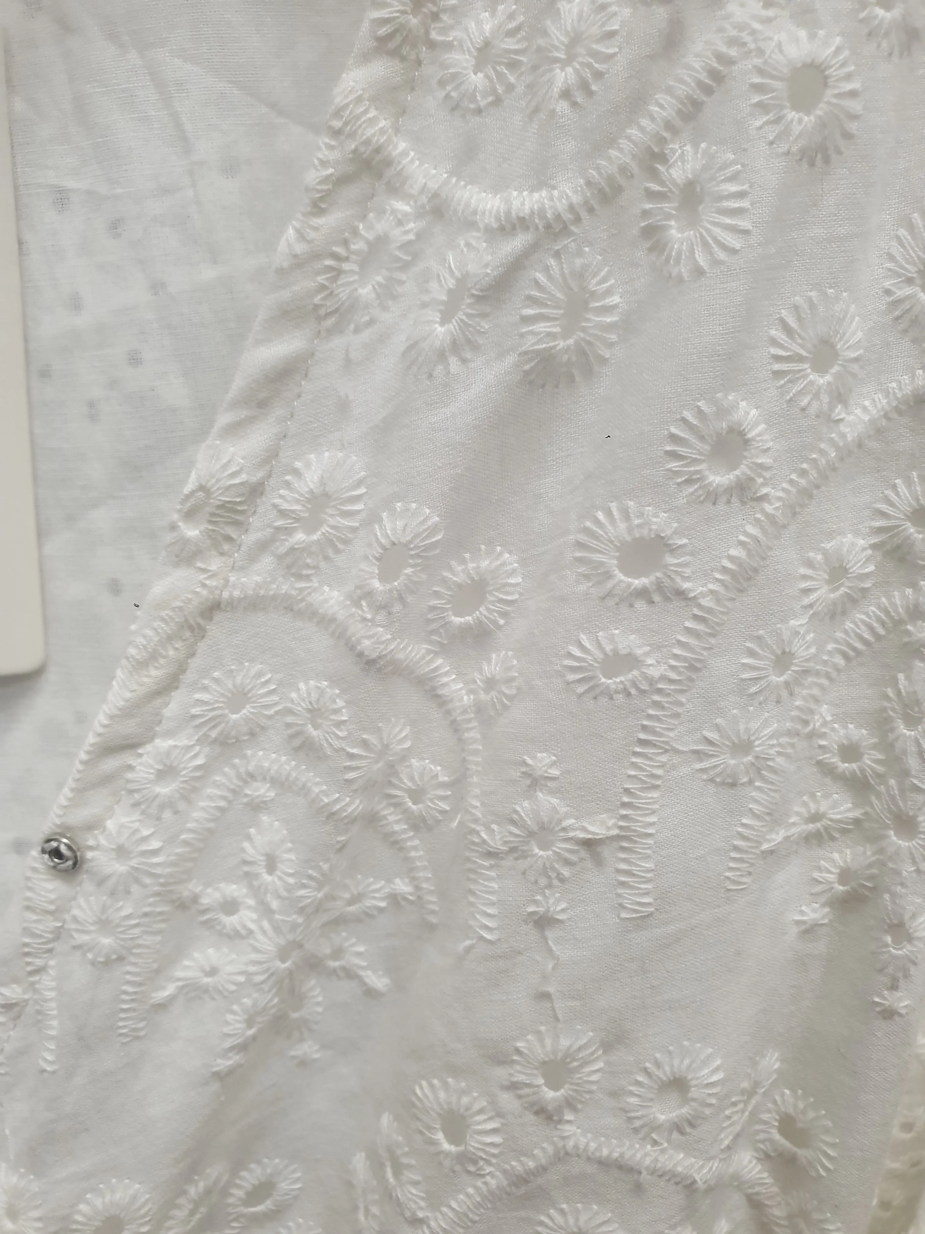 Lorraine white cotton lacey wrap dress size 22