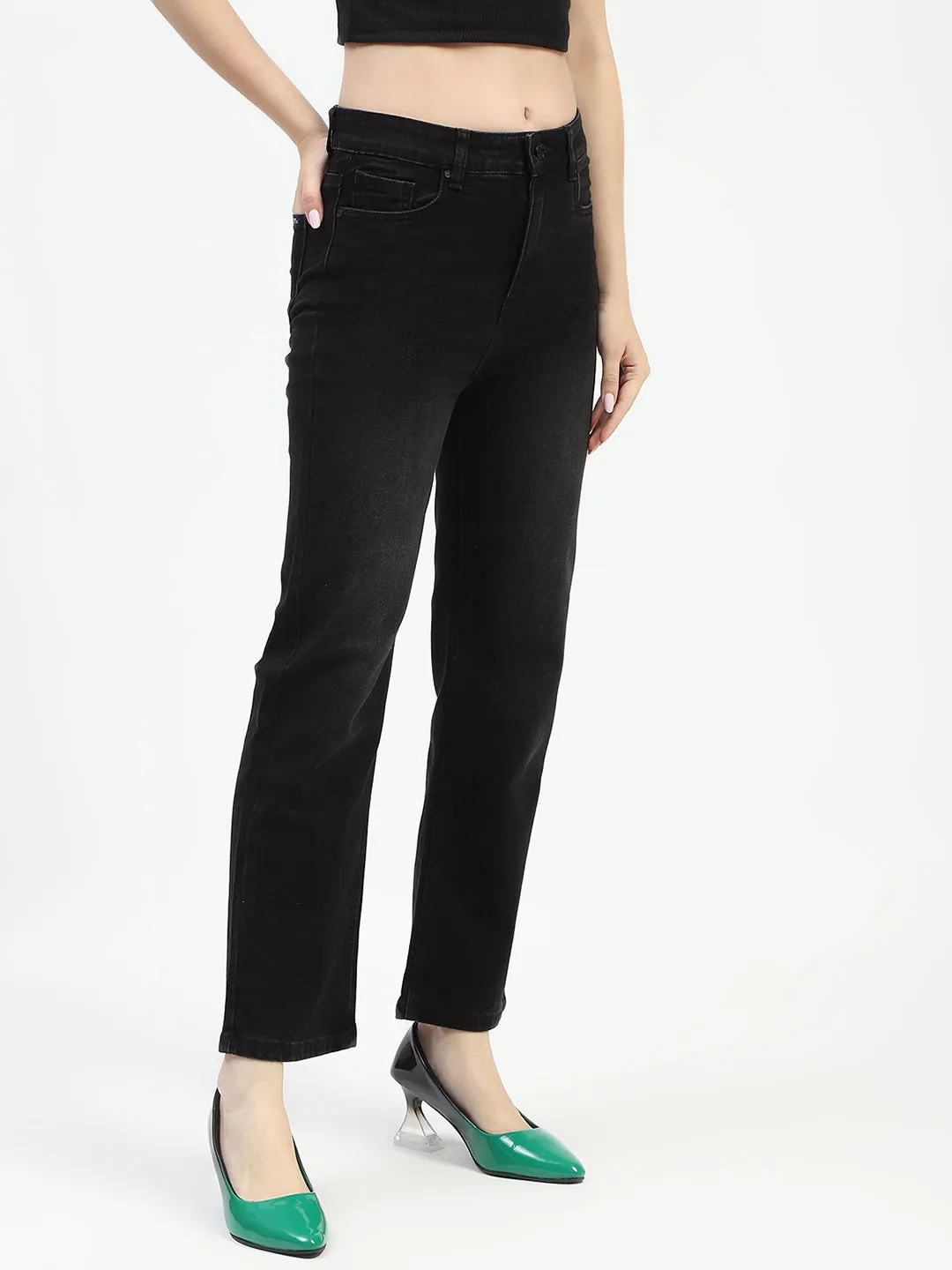 Madame Mid-Rise Black Straight-Fit Jeans