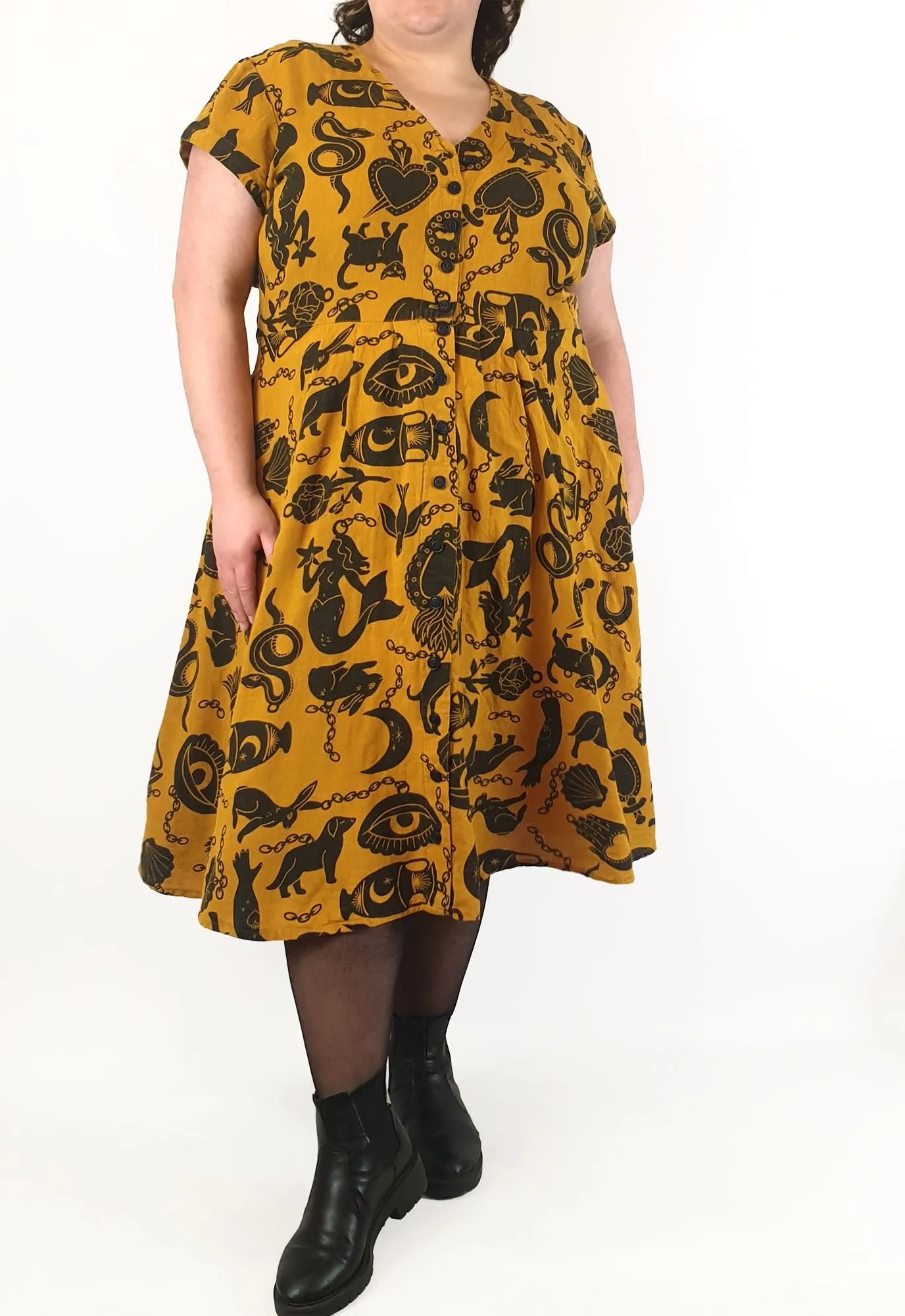 Made590 saski mustard symbol print dress size 3X