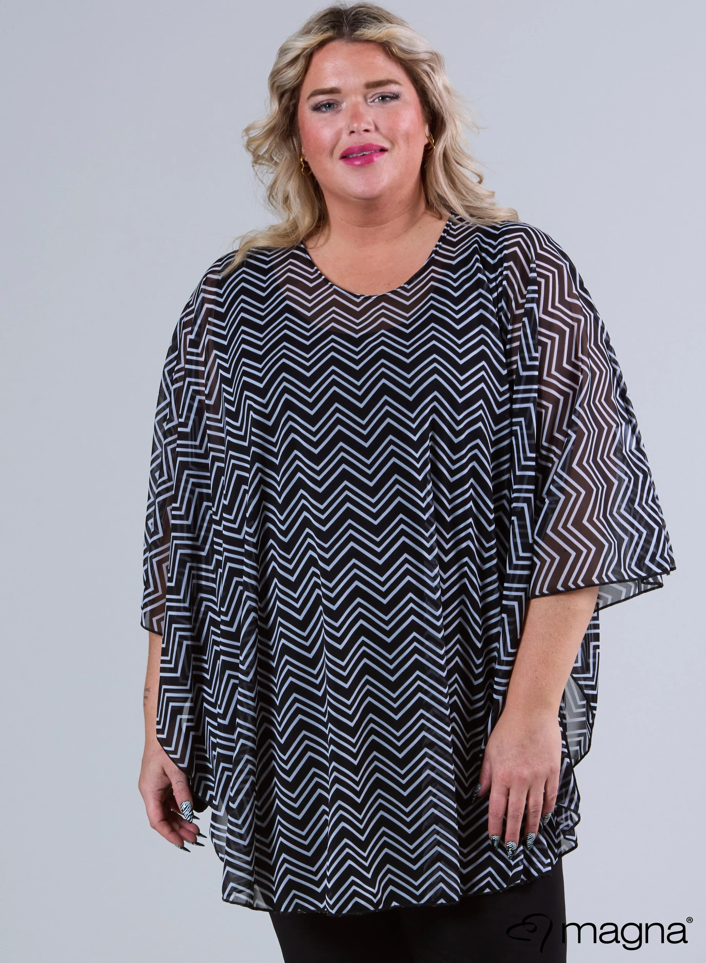 Magna Printed Chiffon Poncho Small Chevron
