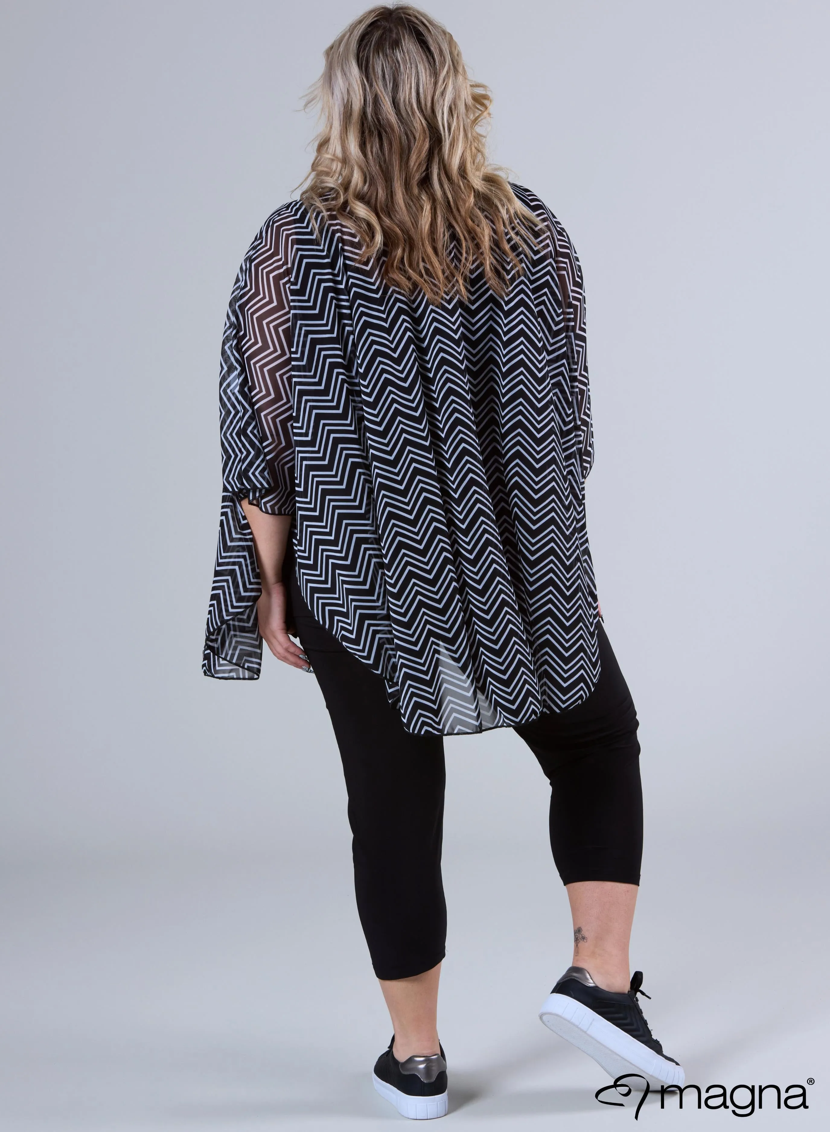 Magna Printed Chiffon Poncho Small Chevron