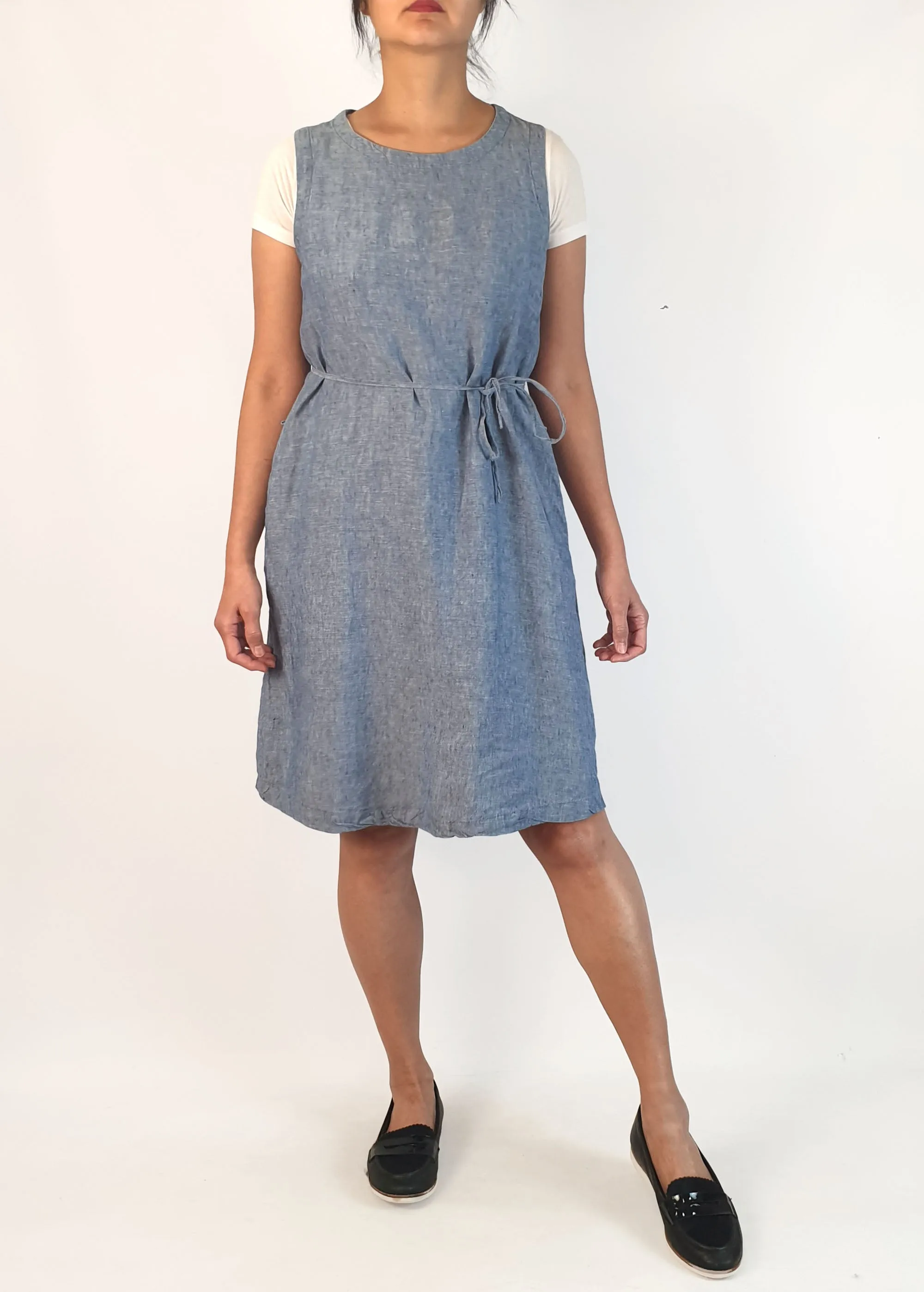 Muji denim sleeveless dress size M (small fit, best fits 10)
